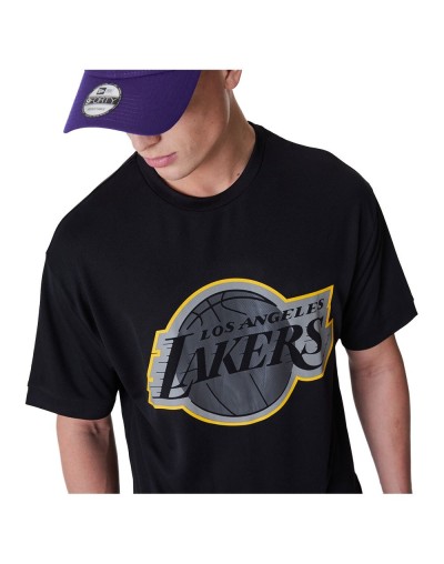 Camiseta New Era NBA  Outline Mesh Oversized Los Lakers Negro