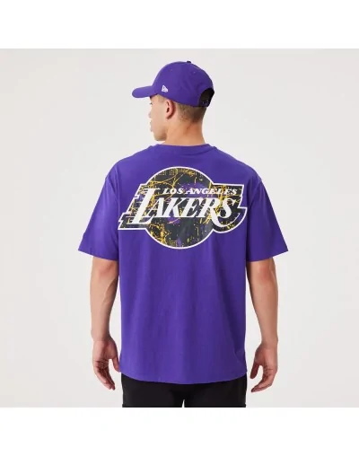 Camiseta New Era LA Lakers NBA Infill Team Logo Oversized Morado