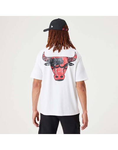 Camiseta New Era Chicago Bulls NBA Infill Team Logo Oversized Blanco